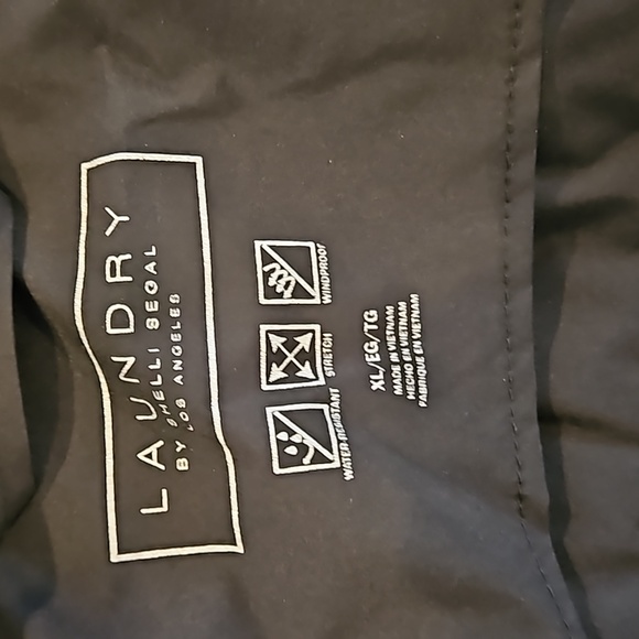 Women Jacket - Picture 6 of 9